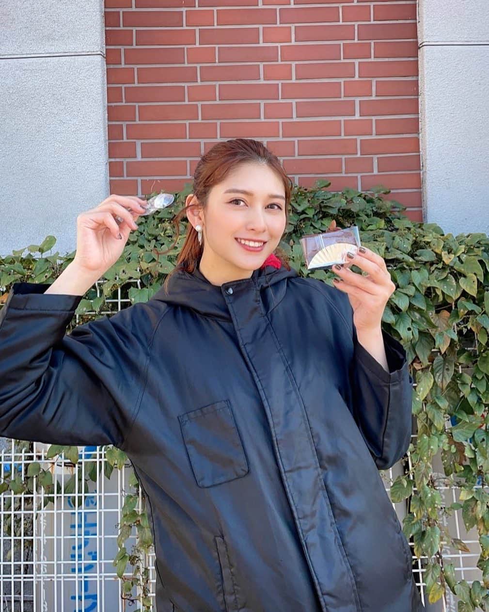 のインスタグラム：「仮面ライダーセイバー第19章﻿ ご視聴ありがとうございました！🍀﻿ 今日はリアタイできなくて残念、、😢﻿ みんなは見てくれたー？次回もお楽しみに！﻿ ﻿ これは撮影中にケーキ差し入れいただいてウキウキなやつ﻿ ﻿ #仮面ライダーセイバー」