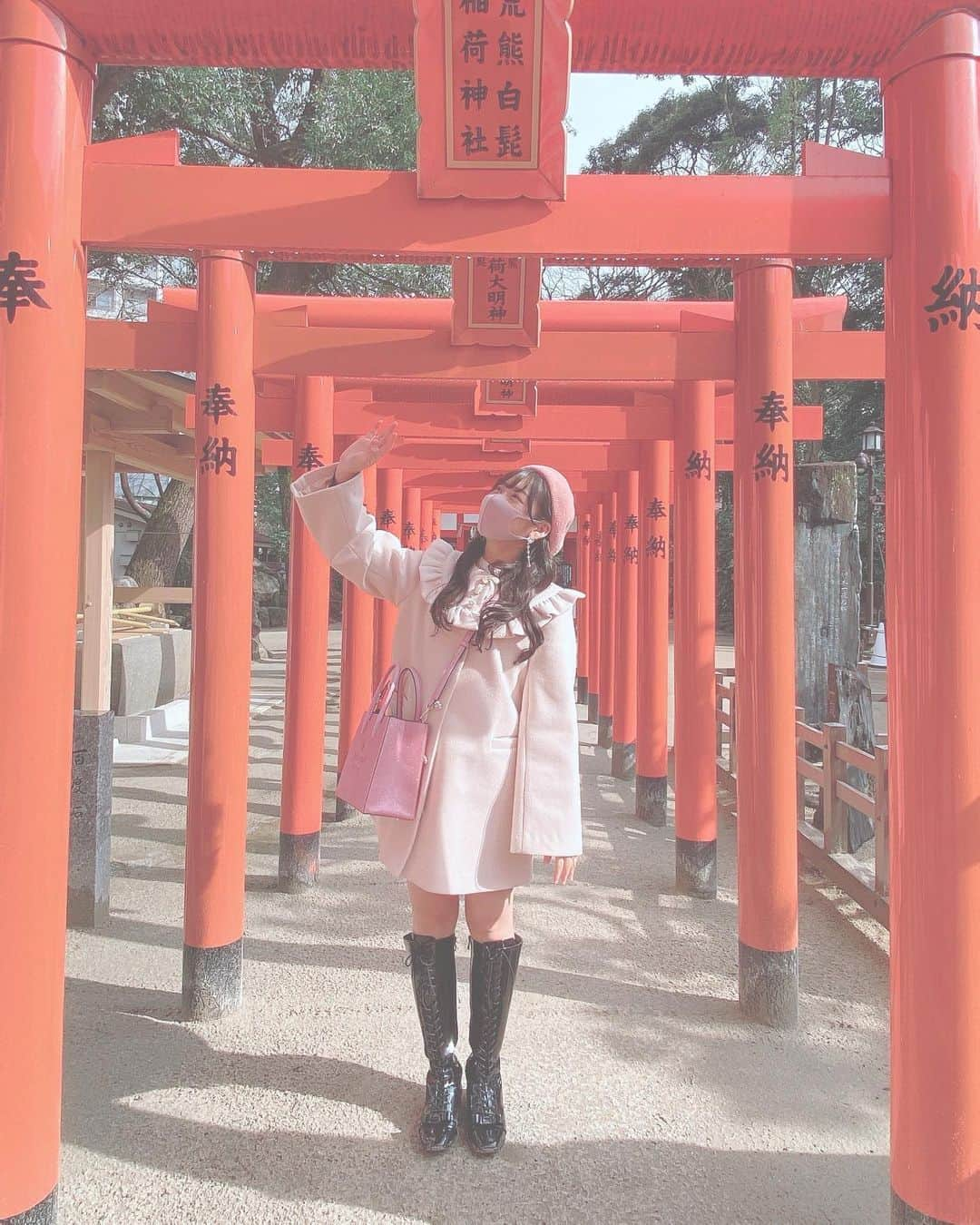 後藤陽菜乃さんのインスタグラム写真 - (後藤陽菜乃Instagram)「✿  🕊⛩🤍  #住吉神社 #神社 #ootd #followｍe #idol #hkt48 #後藤陽菜乃」1月24日 17時51分 - pinachan._.0308