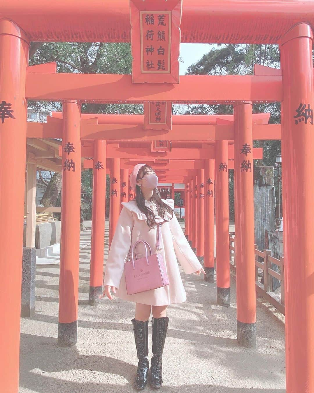 後藤陽菜乃さんのインスタグラム写真 - (後藤陽菜乃Instagram)「✿  🕊⛩🤍  #住吉神社 #神社 #ootd #followｍe #idol #hkt48 #後藤陽菜乃」1月24日 17時51分 - pinachan._.0308