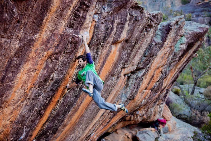 キリアン・フィッシュフーバーさんのインスタグラム写真 - (キリアン・フィッシュフーバーInstagram)「What‘s better than South African sandstone? Australian sandstone I‘d say! Now, one area, Grampians are at risk of closure.  Make your thoughts heard, sign the online petition. Today is the last day. Link in bio! savegrampiansclimbing.org Pictures: Reini, aka @squadraholds  fichtlvolumes, Fichtinger」1月24日 17時54分 - kilifish