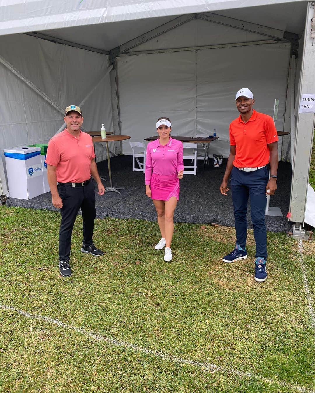 レイ・アレンのインスタグラム：「Day 3 in the books! What a great day playing with two awesome golfers and even better people  @gabylopezgolf @thevacationdr Tomorrow is the last day so if you don’t have any plans,  tune into the coverage on @golfchannel and watch some of your favorite @lpga_tour players and athletes play golf. Oh and by the way @thejessicakorda shot 60 today and @daniellekang shot 63😳 These ladies are good!  #diamondresortlpga #tranquilo #disney」