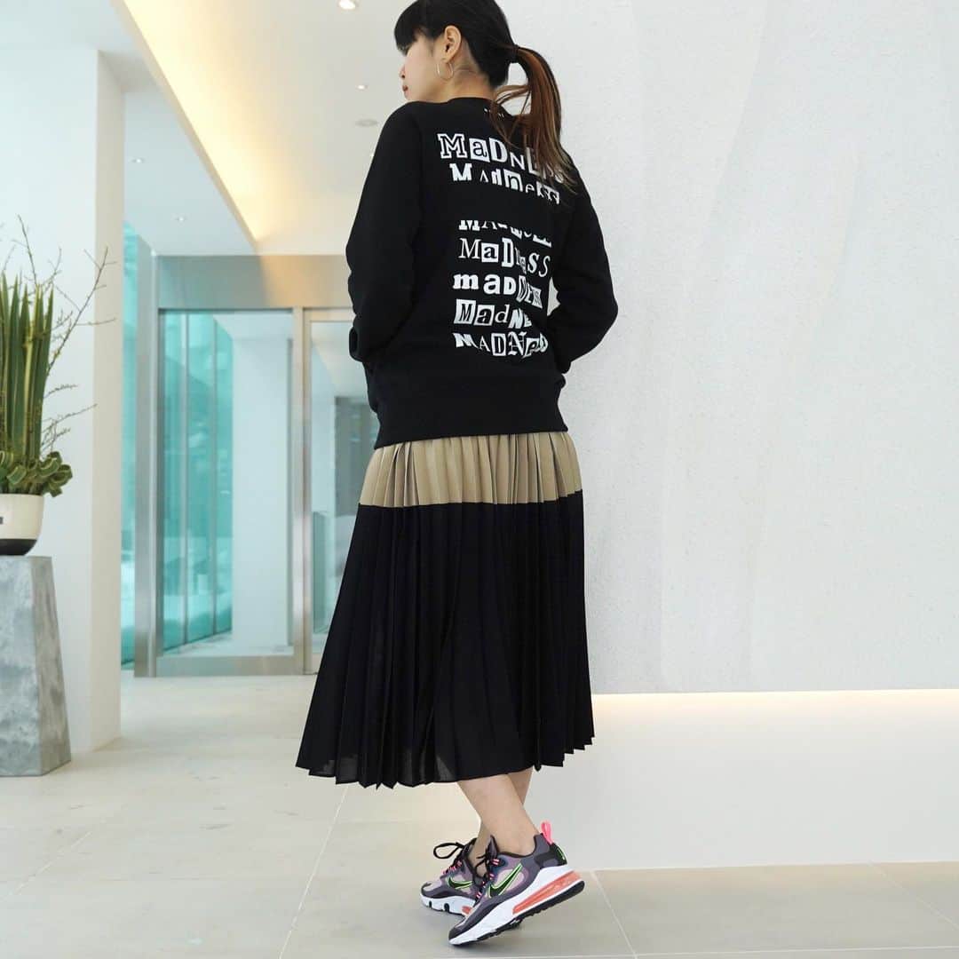 MāWさんのインスタグラム写真 - (MāWInstagram)「. [sacai]  Archive Mix Pullover. Suiting Skirt.  -  #sacai #sacaiofficial #21ss #21prespring #mawsapporo #MāW #sapporo #hokkaido」1月24日 13時08分 - maw_sapporo