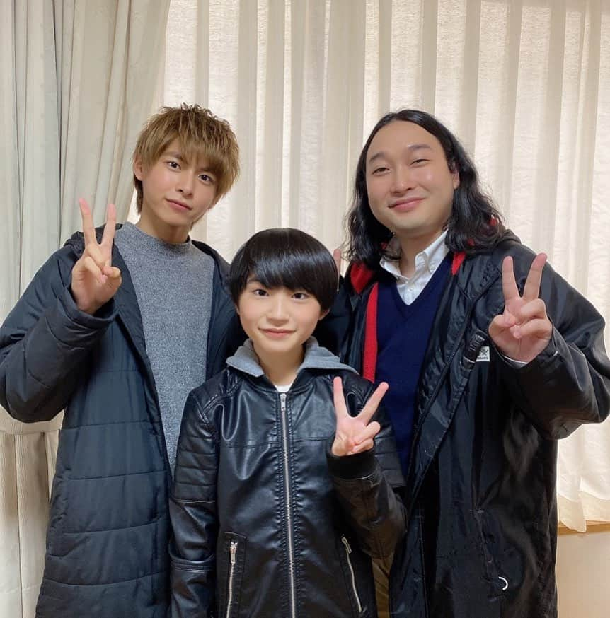 小宮璃央さんのインスタグラム写真 - (小宮璃央Instagram)「「魔進戦隊キラメイジャー」EP.40 ご視聴ありがとうございました。  SNSがあるこの時代で言葉というのは時に凶器になりうるという事を分からせてくれたと思います。  元気でね八田さん、またどこかで  ら、来週は猫…！？！  温度差がすごいですね笑 ですが、今後のストーリーにおいて必要不可欠な回となるでしょう。  お楽しみ！🐱ﾆｬｰ #キラメイジャー #かが屋 #賀屋 さん」1月24日 13時58分 - komi.rio