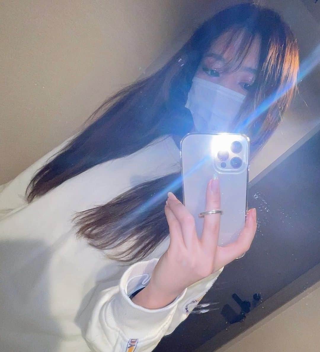 渡邊真由のインスタグラム：「✂️」