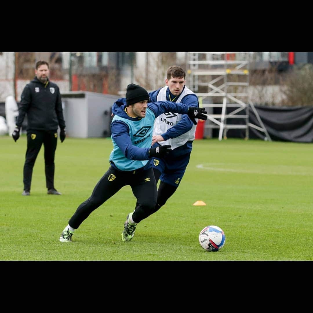 ジャック・ウィルシャーさんのインスタグラム写真 - (ジャック・ウィルシャーInstagram)「Good week of work ready for an important week, let's go cherries 🍒 @officialafcb」1月24日 14時55分 - jackwilshere