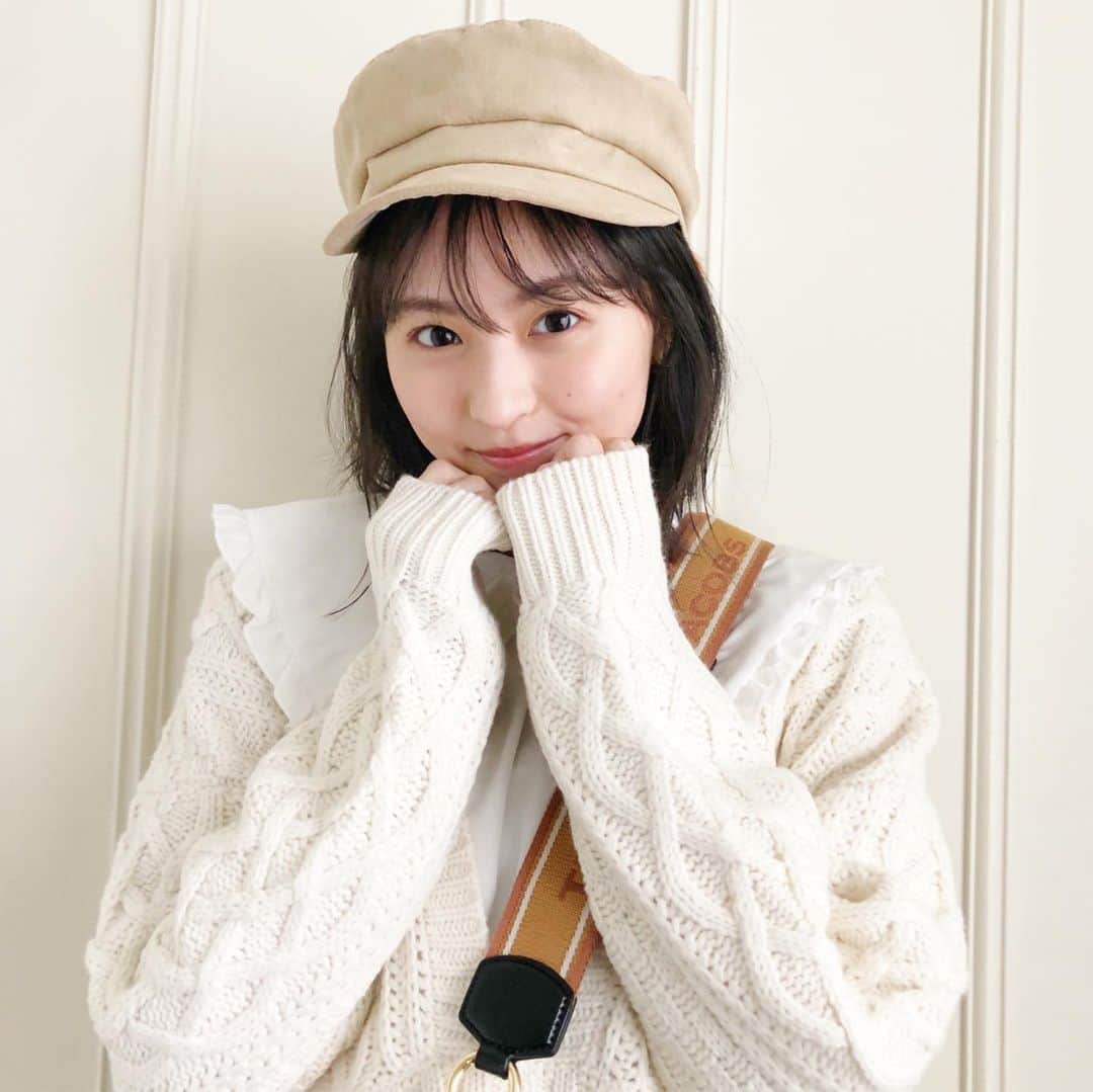 のインスタグラム：「発売中の3月号バッグ特集に出てもらったさくら。とっても寒い日の撮影でしたが、誌面は春らしくまとまりました🌸。毎日の相棒にしたいバッグが勢ぞろい。お買い物の参考にしてください！ #nonno  #nonno_magazine  #ノンノ #遠藤さくら #乃木坂46」