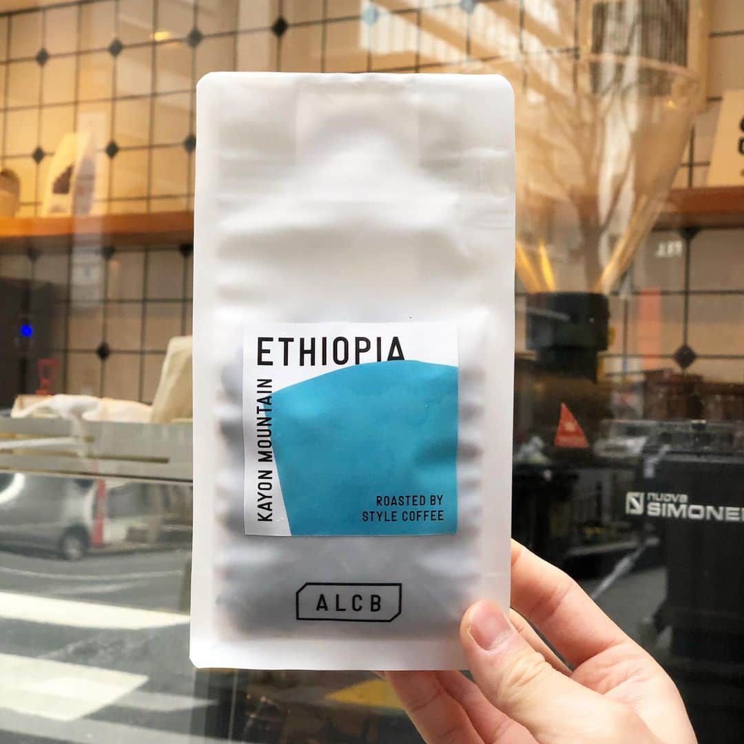 ABOUT LIFE COFFEE BREWERSのグルメインスタ