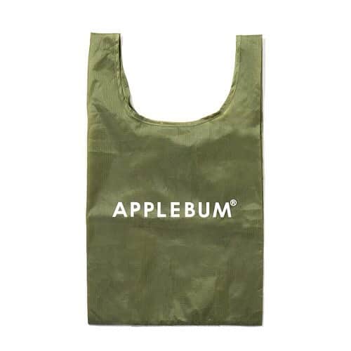 のインスタグラム：「【NEW ARRIVAL】﻿ APPLEBUM REUSABLE SOPPING BAG - 2021015﻿ ﻿ 日々のちょっとした買い物などに活躍するナイロン素材のエコバッグ💼﻿ 使いやすい大きさでユニセックスでお使いできます👫﻿ パッカブルタイプで小さく折り畳むことができるので持ち運びやすいのがポイントです👍﻿ サイズ約45cm×53cm﻿ パッカブル状態では、12cm×15cm程度にまとめられます❗️﻿ ﻿ 👇オンラインショップ👇﻿ https://shop.dancers-c.com/?pid=157014418﻿ ﻿ 電話通販も可能です😊 ﻿ お気軽にお問い合わせ下さい✨﻿ ダンサーズコレクション原宿店 ☎03-5474-9575﻿ ﻿ #applebum ﻿#エコバッグ  #ダンコレ #ダンサーズコレクション #dancerscollection #tokyo #harajyuku #原宿」