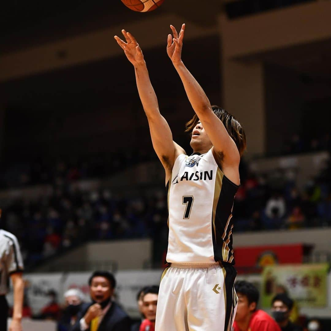 シーホース三河さんのインスタグラム写真 - (シーホース三河Instagram)「1/24（日）vs.名古屋D #PHOTO 三河 84-71 名古屋D #fightfor_ #シーホース三河 #Bリーグ」1月24日 16時11分 - go_seahorses