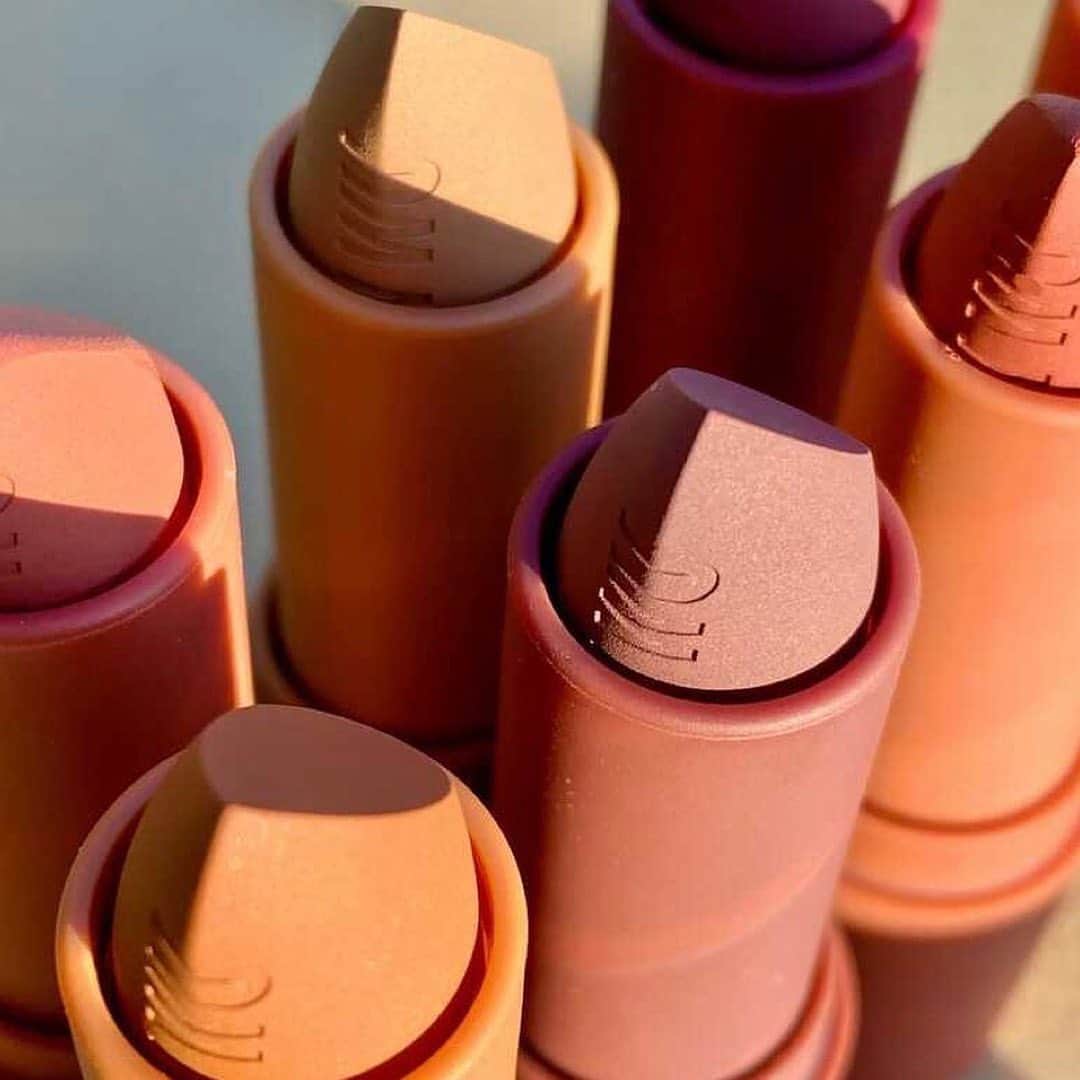 Target Styleのインスタグラム：「A luxury line by @jasonwubeauty that's Target Clean AND under $20? Sign us up. 🙋‍♀️  Link in bio for the full collection, from lipsticks and liners to brow soap and shadow palettes!」