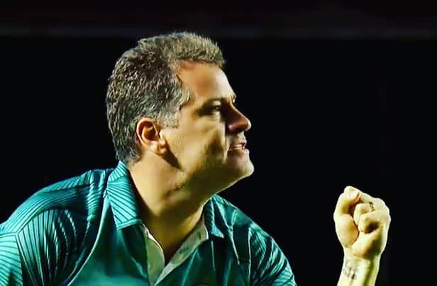 のインスタグラム：「@coritiba #auxiliartecnico #gustavomorinigo」