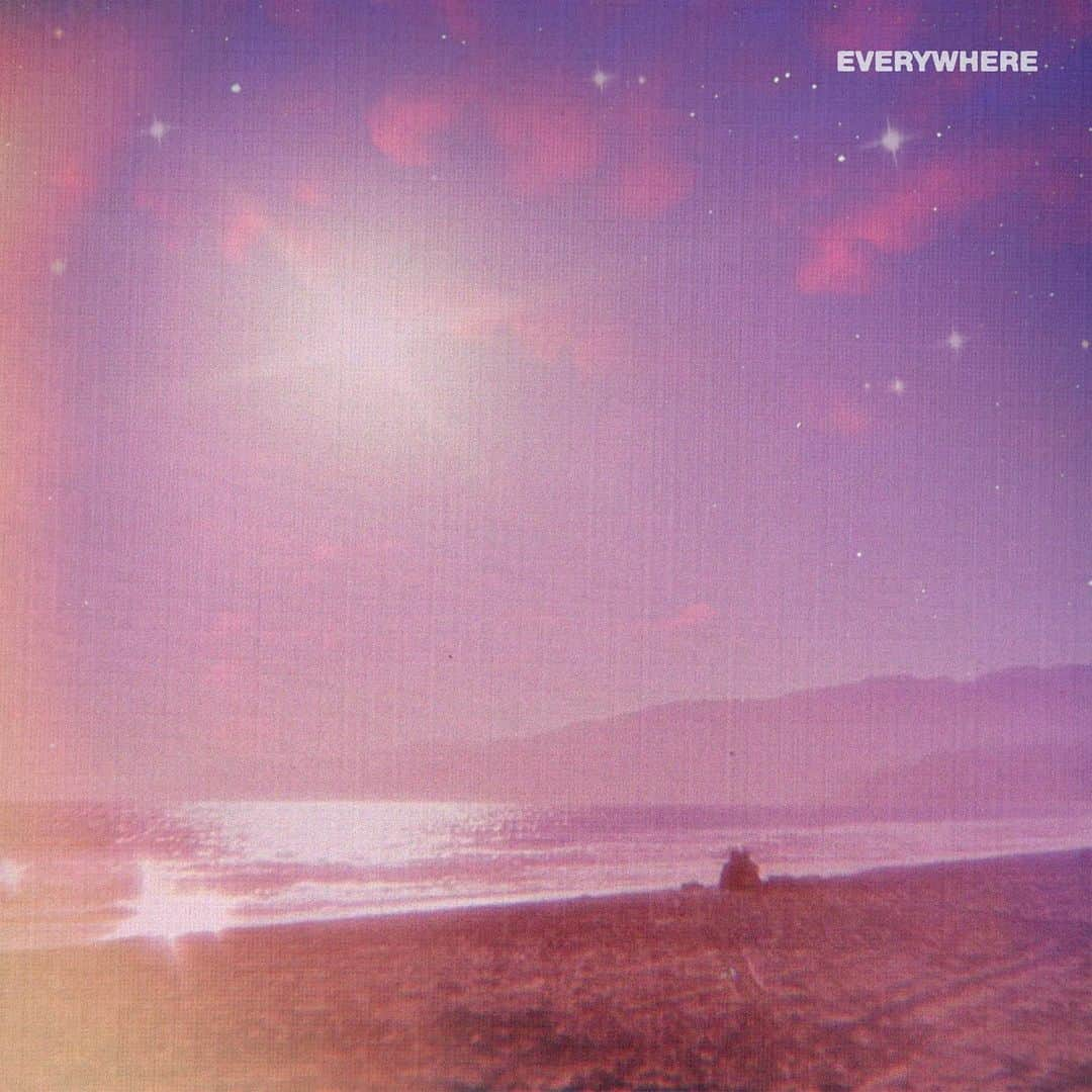 スモールプールズのインスタグラム：「‘everywhere’ w @emilyvaughnx is streaming on all platforms! have you listened? (link in bio)」