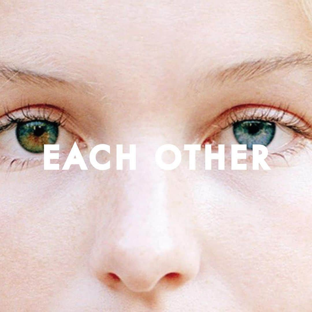 イーチ x アザーさんのインスタグラム写真 - (イーチ x アザーInstagram)「All of us. #EACHxOTHER」1月25日 2時32分 - eachxother