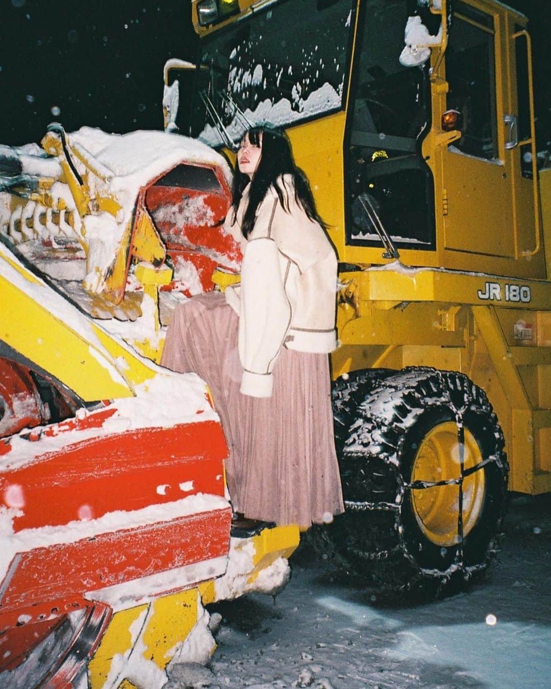haru wagnusさんのインスタグラム写真 - (haru wagnusInstagram)「SNOWBLOWER ㅤㅤㅤㅤㅤㅤㅤㅤㅤㅤㅤㅤㅤ ㅤㅤㅤㅤㅤㅤㅤㅤㅤㅤㅤㅤㅤ 除雪機って、なんか好き。 ㅤㅤㅤㅤㅤㅤㅤㅤㅤㅤㅤㅤㅤ ㅤㅤㅤㅤㅤㅤㅤㅤㅤㅤㅤㅤㅤ #snow #naturaclassica」1月24日 18時35分 - wagnus