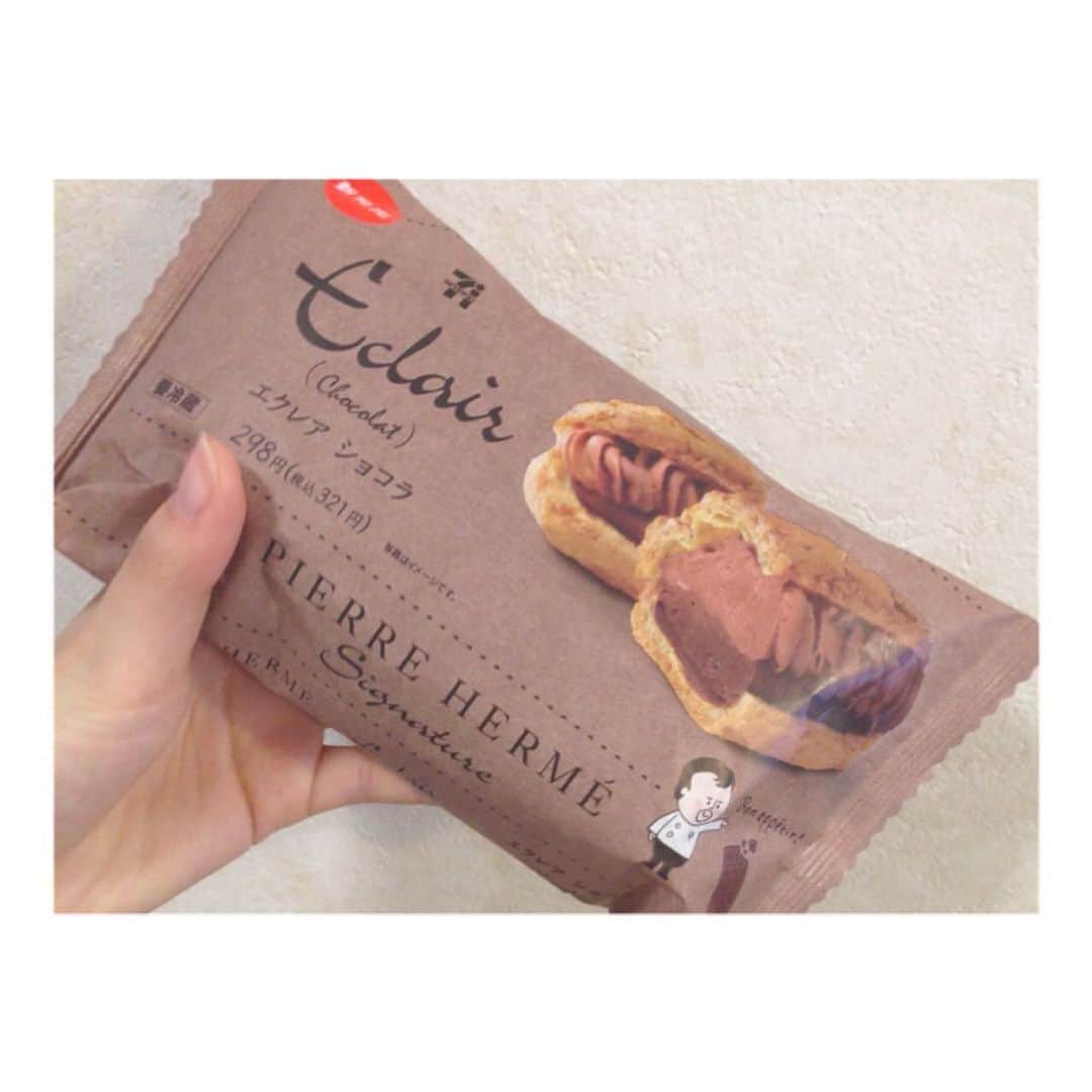 彩永あいりさんのインスタグラム写真 - (彩永あいりInstagram)「. #🍫 #ピエールエルメ #セブンイレブン #コンビニスイーツ #エクレア #エクレアショコラ #instagood #instalike #北海道 #札幌 #札幌モデル #彩永あいり #さやながあいり」1月24日 18時45分 - airi_sayanaga_official