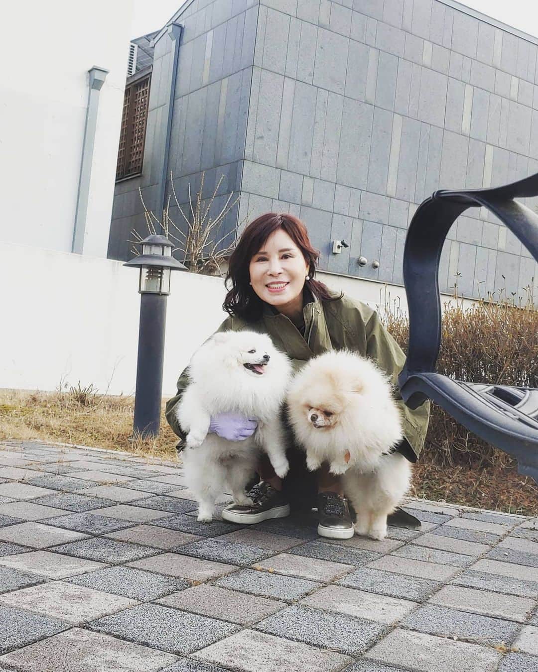 シアママのインスタグラム：「피카와 라이랑 즐거운 데이트 시간~~~ㅎ 너무 귀여운 우리 아가들~~이렇게 오래오래 예쁘고 건강하게만 있어다오~~^^」