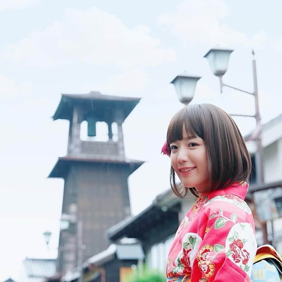 鈴木聖奈のインスタグラム：「＊ #着物 #着物ヘア  #着物コーディネート  #着物女子  #着物ヘアアレンジ  #着物レンタル  #着物デート  #着物コーデ  #着物好き  #振袖 #ファッション #ヘアメイク #メイク #空手 #空手女子 #ロードバイク #ロードバイク女子 #振袖 #ウィッグ  #ビール #ビール党 #ビール女子 #beer #kimono  #kimonostyle  #kimonofashion  #kimonogirl  #japanese #japanesegirl  #japaneseculture  #japan」