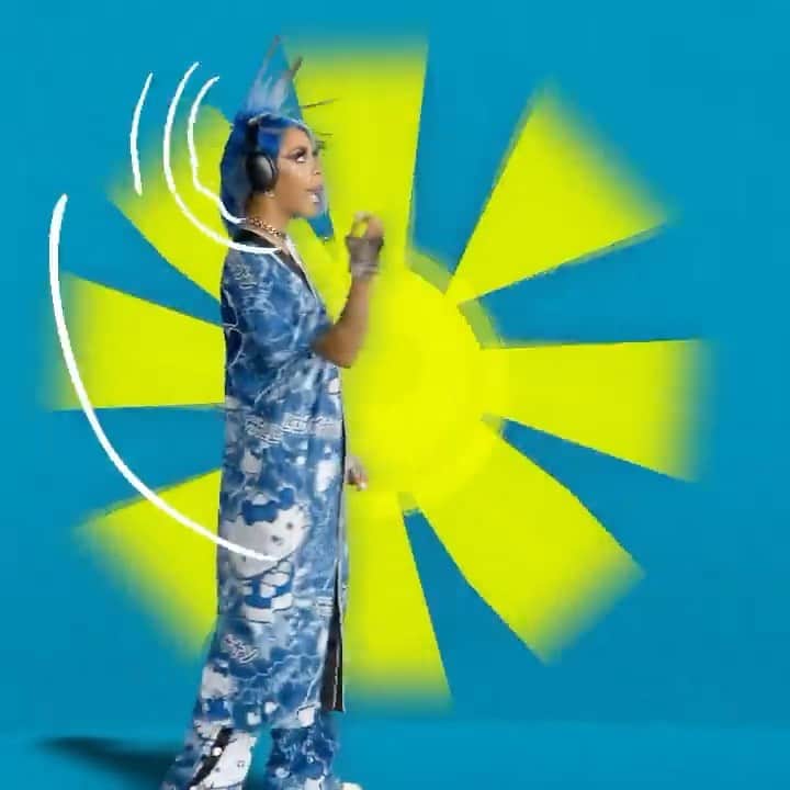 Skullcandy Japanのインスタグラム：「サウンドオン🔊🎵して @riconasty とスカルキャンディーの世界観を見てみよう﻿💀 ﻿ MoodBoost限定 “Sell Out”💀⚡️💙﻿ ﻿ #FeelSkullcandy #FeelDetermined」
