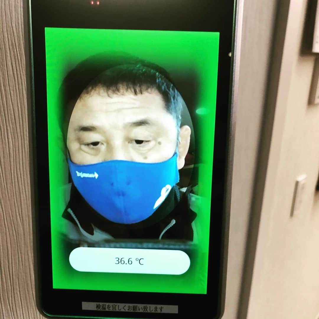 永田裕志のインスタグラム：「本日体温36.6℃でした。 健康体‼️ #永田裕志  #新日本プロレス #ナガタロックマスク」