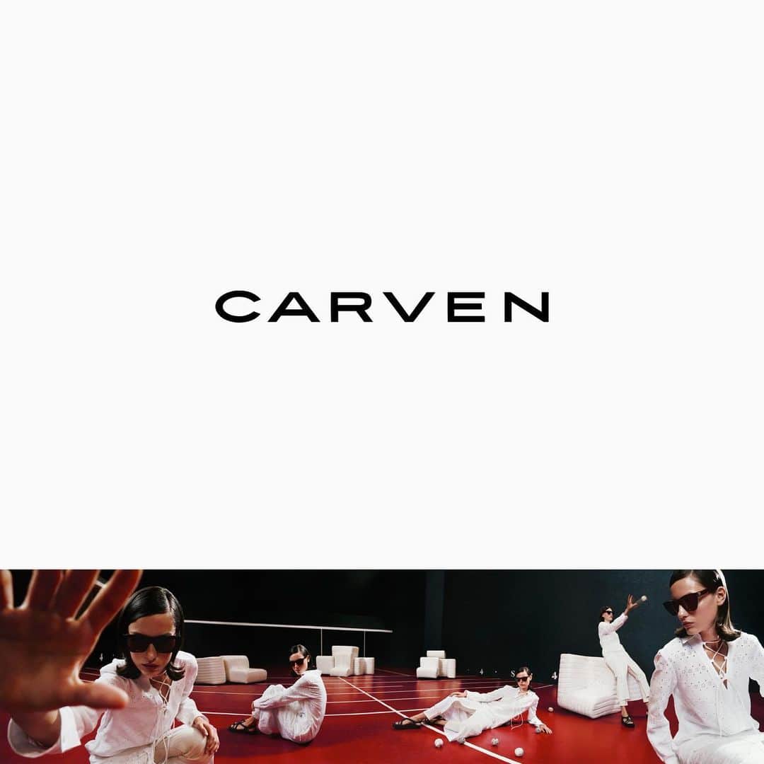 のインスタグラム：「#Carven Spring-Summer 2021 Collection  Artistic direction @olivierleone Photographer @carlijnjacobs Video @axelmorin_ Stylist @victoiresimonney Image @carlafrediani & @yoannetmarco Model @carolineknudsen_ Choreographer @ericvonchristison Hair @ramoneyluv Makeup @karinwesterlundd Manicure @beatrice_eni Set design @corentin_still Casting @ikki_casting Production @white_dot_prod Sound design @lauriedarmon  A pop-chic spirit, a movement between the strange and the casual, between the mysterious and the iconic, #Carven Spring-Summer 2021 Collection is now available in stores and on www.carven.com   #CARVENSS21」