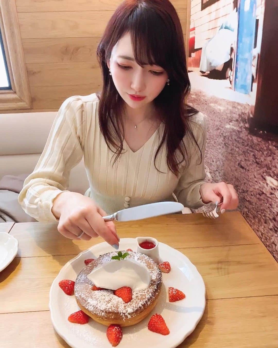 momoのグルメインスタ