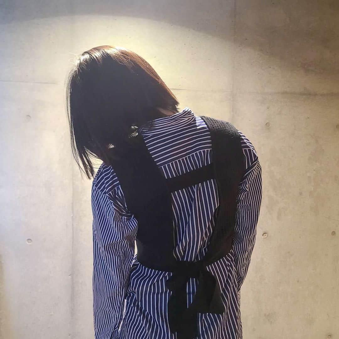坂東希さんのインスタグラム写真 - (坂東希Instagram)「うしろがかわいい系ベスト 安定のすっぴんなので 血色ない🤣 下デニムはいてるんだけど あの神デニムダヨ。」1月24日 20時31分 - nozomibando_official