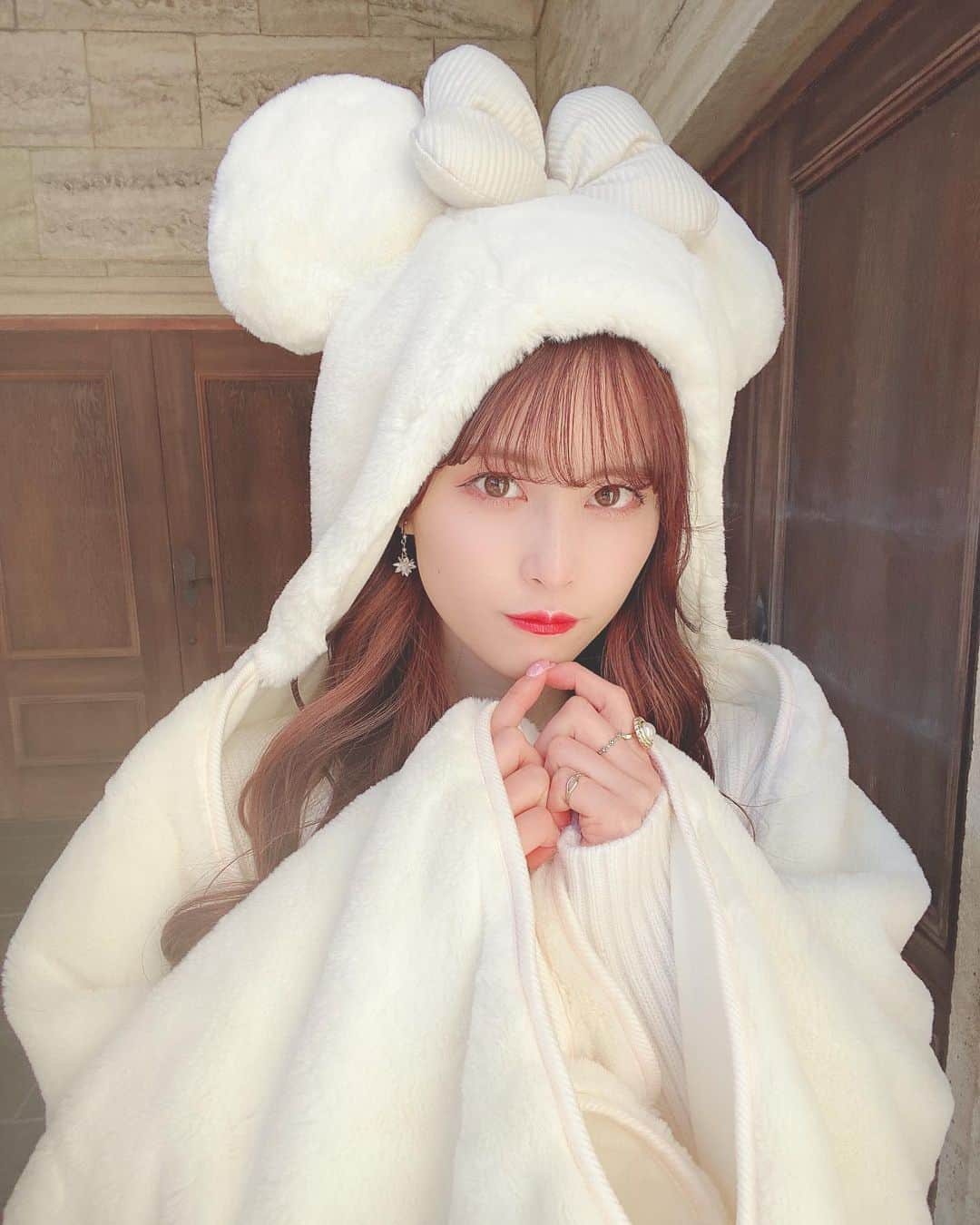 田北香世子さんのインスタグラム写真 - (田北香世子Instagram)「雪やこんこスタイル❄️(この日は快晴) #ディズニーコーデ」1月24日 21時07分 - kayoko_takita