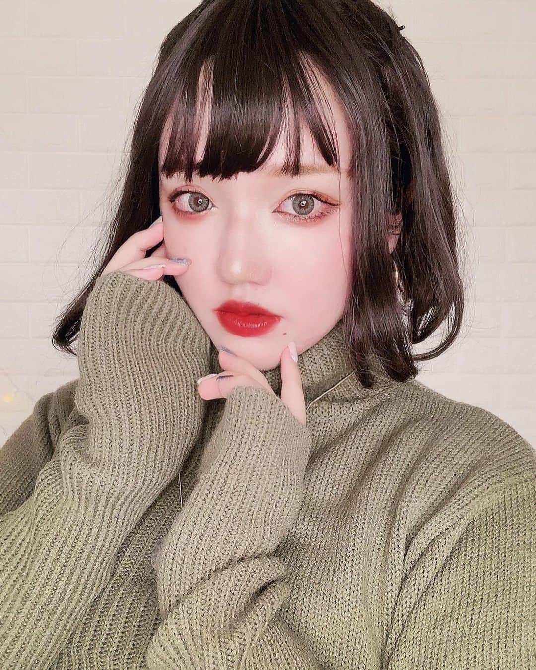 すうれろのインスタグラム：「💄  黒髪大好き…👯‍♀️👯‍♀️👯‍♀️」