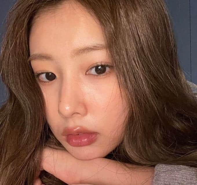 カン・ヘウォンさんのインスタグラム写真 - (カン・ヘウォンInstagram)「How is it possible to look like this 😫❤ _ - [#IZONE #HYEWONIZONE#PRODUCE48#PD48#프로듀스48#MNET#KANGHYEWON#HYEWON#강혜원#Kpopdol#likeforfollow#followforlike#like4like#l4l]」1月24日 21時57分 - hyewon__izone