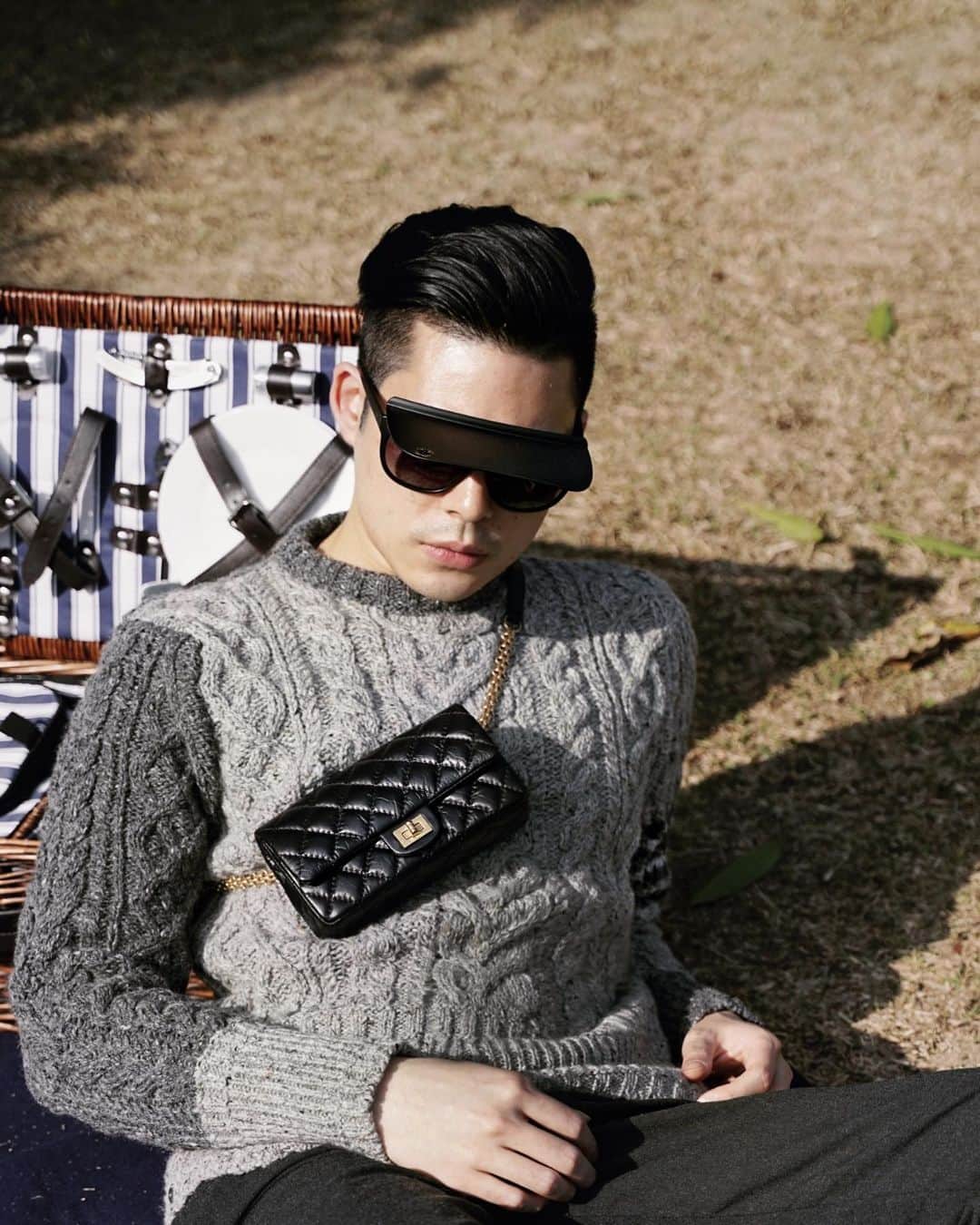 Christoffer Chengのインスタグラム：「What’s your favourite picnic snack? 🧺」