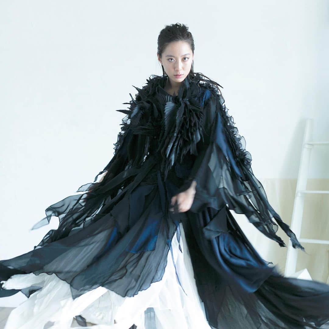 ARAKI SHIROのインスタグラム：「nice weekend. . . . ph @ume_enity  md @hiyori1802  h&m @yanase.alicia.miki  costume by me . . . . #ARAKISHIRO#dress#costumedesign#hautecouture#emergingdesigner#editorial#FUKUOKA#衣装#コスチュームデザイン#アラキシロウ」