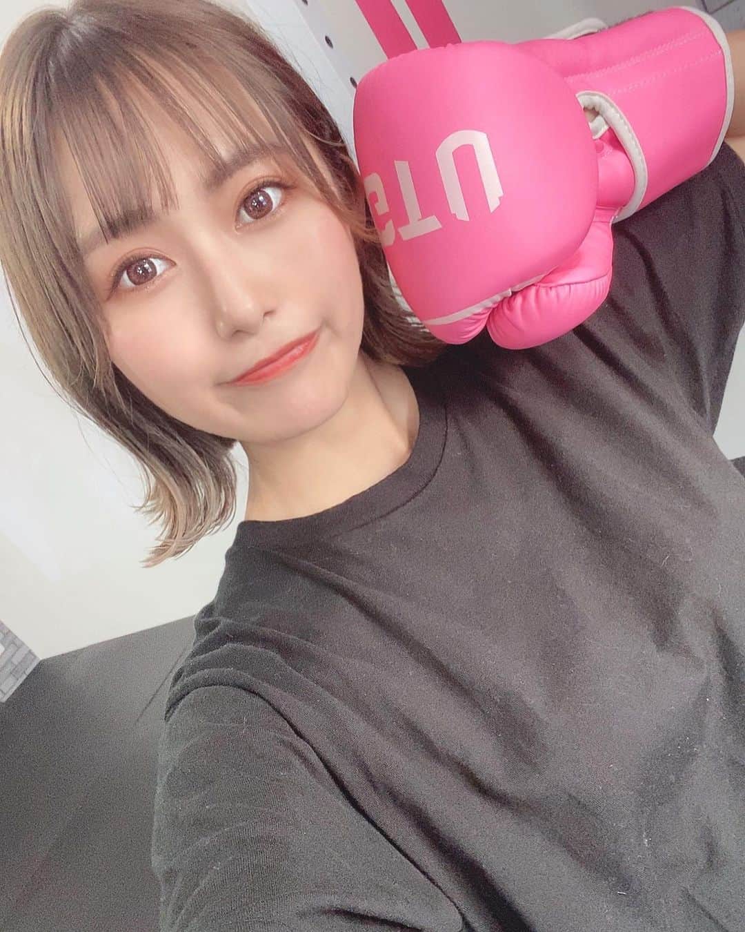 後藤佑紀のインスタグラム：「. 2枚目ダサいキック動画付き🥊 . #fitandtokyo #筋トレ #トレーニング #ボディメイク #キックボクシング #有酸素運動 #ジム #スポーツジム #筋肉 #プロテイン #門前仲町 #pr」