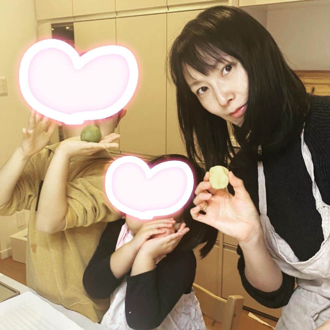 長澤奈央さんのインスタグラム写真 - (長澤奈央Instagram)「和菓子作りに挑戦したよ  手作りキットなので子供でも簡単に作る事が出来ました  #lawaku #和菓子作り #節分和菓子  #子供との時間」1月24日 22時15分 - nagasawana_official