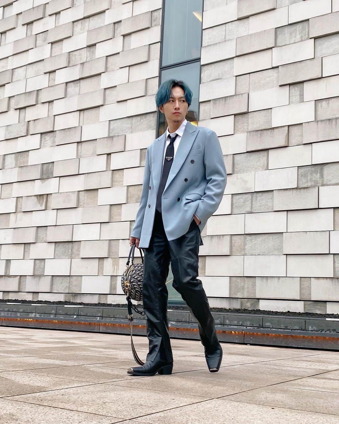 DJ FUMIのインスタグラム：「きれいめ👶」
