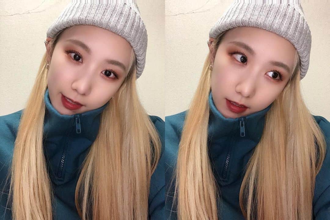 のインスタグラム：「金髪と過ごした約半年間はとても幸せでした。私は金髪はもちろん、ブリーチの匂いと痛みも大好きでした。金髪、今までありがとう。これからもお幸せに。」