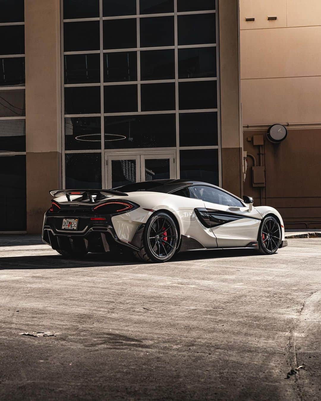 CarsWithoutLimitsさんのインスタグラム写真 - (CarsWithoutLimitsInstagram)「McLaren 600LT Photos @kfletchphotography  @john_w_coyne  #CarsWithoutLimits」1月24日 22時35分 - carswithoutlimits