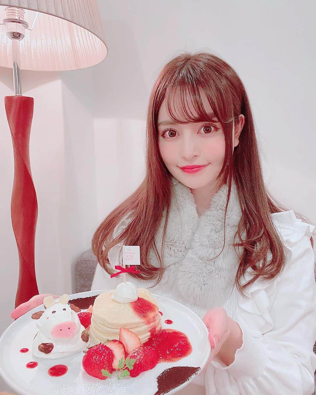 一ノ瀬まりなのグルメインスタ