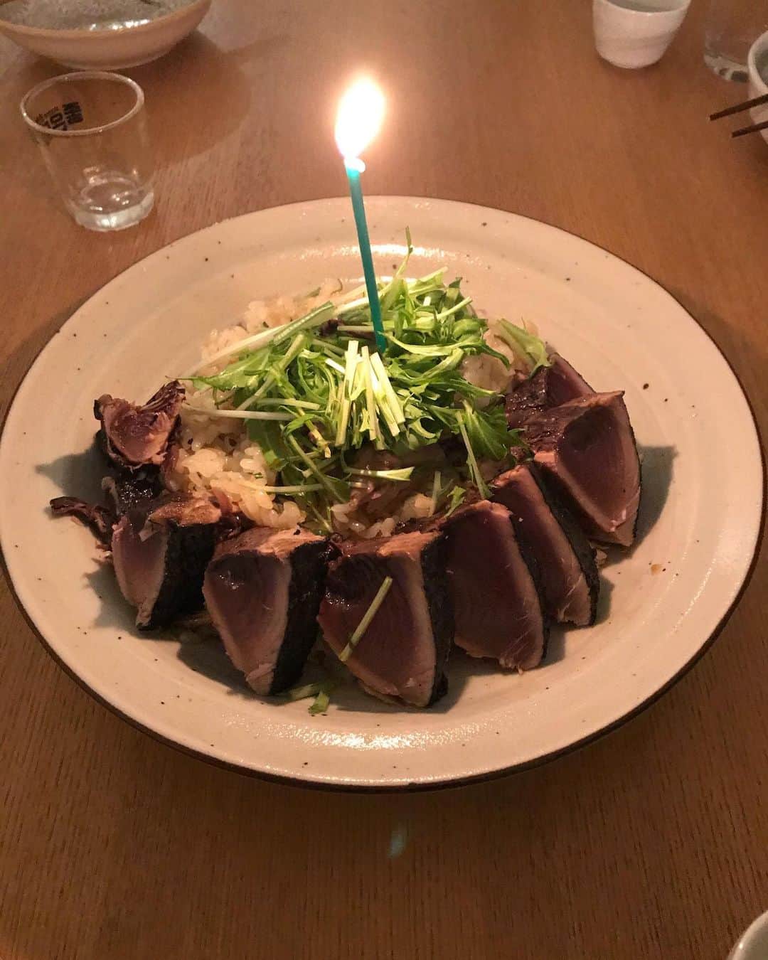 ジェイク・リーのインスタグラム：「最高のバースデーケーキ🐟」