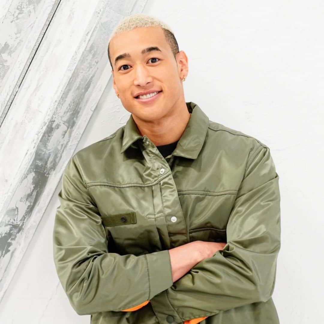GENERATIONS高校TVのインスタグラム：「1/25はメンディー30歳の誕生日🥔﻿ 🥔30代突入おめんでぃー！！！🥔﻿ ﻿ 最年長なのに﻿ GENEイチのいじられ愛されキャラ🥔﻿ ﻿ そして最近では﻿ アーティスト活動に加えて、﻿ ゲームやメンディーキッチンなど﻿ 色々なジャンルでみんなを﻿ 楽しませてくれるメンさん🥔﻿ ﻿ GENE高なかのヒトも﻿ 楽しませてもらっています🥔﻿ ﻿ 30代突入ということで、﻿ ドリームノートドッキリで明らかになった﻿ メンさんのたくさんの野望が﻿ 叶いますように‥🥔﻿ ﻿ 最近は根暗説も浮上しているけど、﻿ いつもみんなを笑顔にしてくれる﻿ 面白くて優しいメンさんに﻿ おめでとう🥔を送ってね🥔🥔🥔﻿ ﻿ 公式Twitter @gene_kou で検索🔍﻿ -----------------------------------﻿ #gene高 #ジェネ高 #generations高校tv #gene #generations #ジェネ #ジェネレーションズ #generationsfromexiletribe #ldh #白濱亜嵐 #片寄涼太 #数原龍友 #小森隼 #佐野玲於 #関口メンディー #中務裕太 #ジェネ犬 #メンディーバースデー」