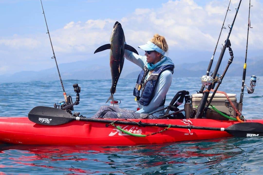 シマノ｜Fishingのインスタグラム：「Pedal power pelagics.  #FishShimano #KayakFishing #BlackfinTuna #TunaFishing 📸: @ba_fishing_  @losbuzospanama」
