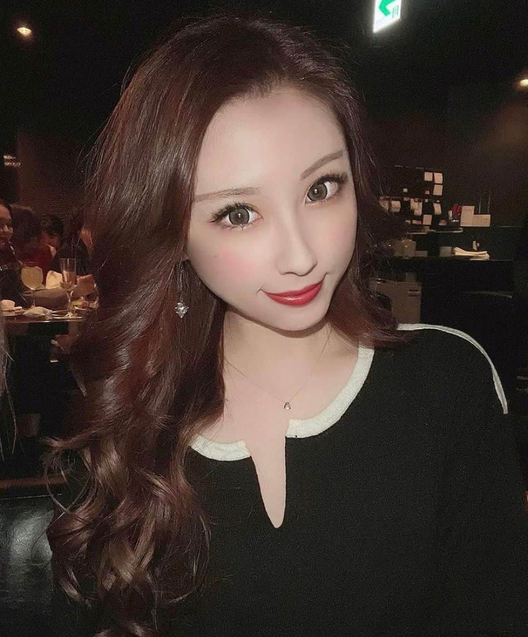 神出鬼没の【キャバ図鑑】のグルメインスタ