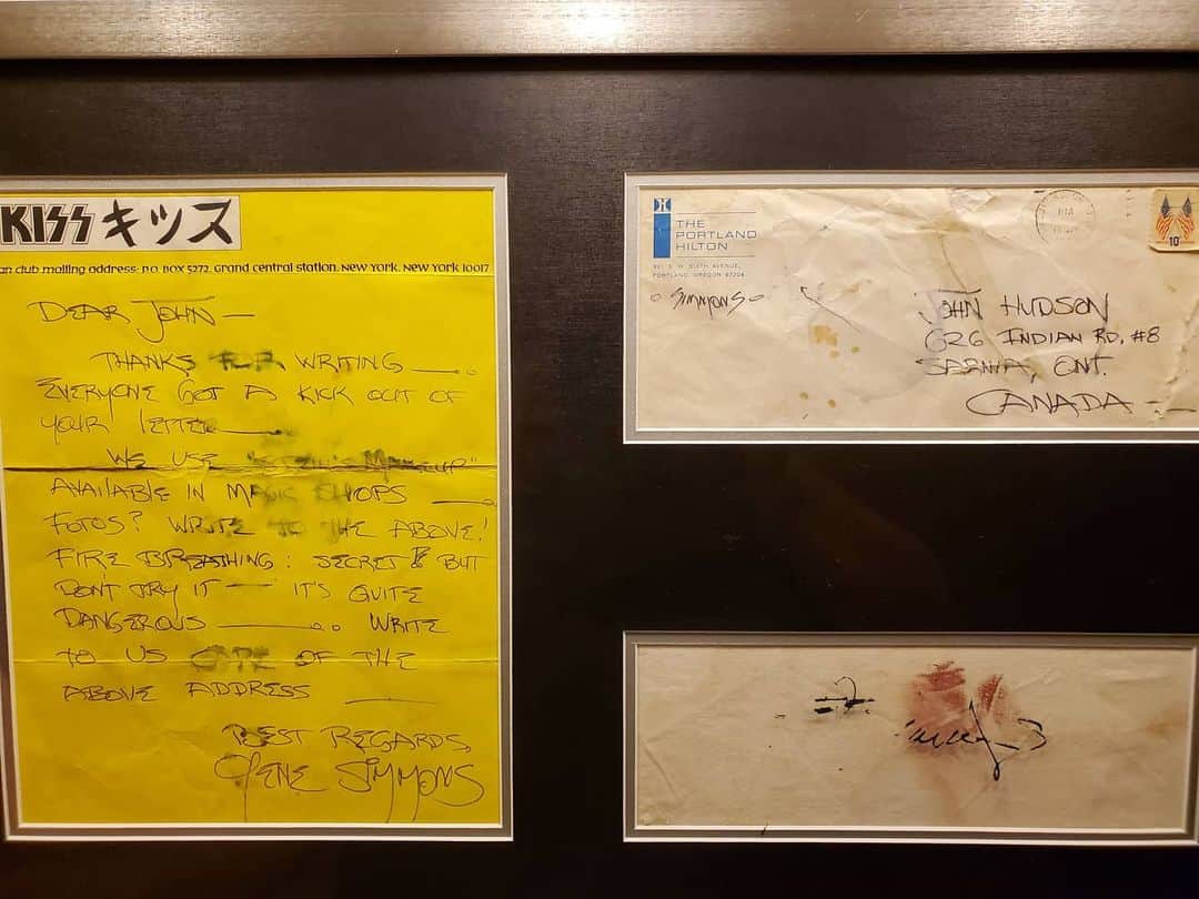 KISSさんのインスタグラム写真 - (KISSInstagram)「#CollectingKISS! Thanks to John Hudson for sharing this handwritten letter he received from @genesimmons  in 1975. Awesome! #KISSTORY」1月25日 1時12分 - kissonline