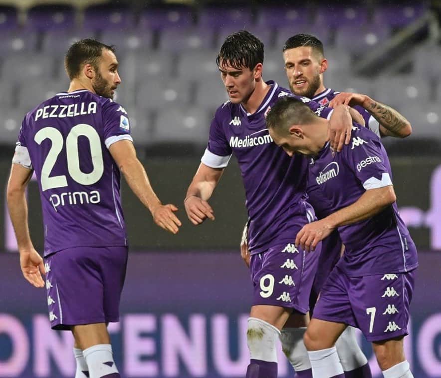 クリスティアーノ・ビラーギのインスタグラム：「Una vittoria conquistata con forte volontà e tanta determinazione. La ricetta giusta per continuare a crescere 💜 #fiorentina #viola #seriea」