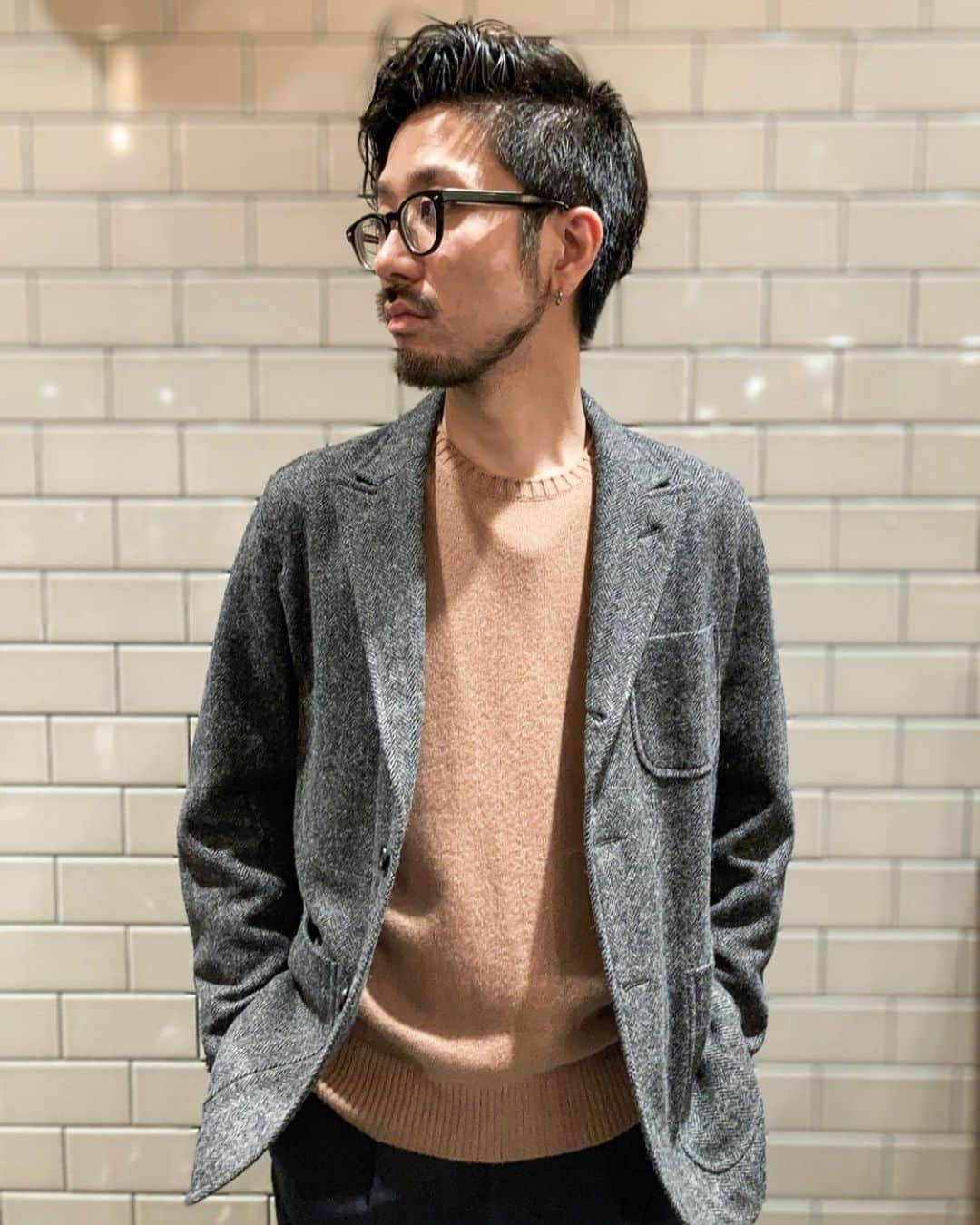 フリーマンズスポーティングクラブさんのインスタグラム写真 - (フリーマンズスポーティングクラブInstagram)「FSC STAFFSTYLE - DAIMARU SHINSAIBASHI﻿ ﻿ ﻿ Jacket: FREEMANS SPORTING CLUB﻿ Knit: gim × FREEMANS SPORTING CLUB﻿ Pants: FREEMANS SPORTING CLUB﻿ ﻿ ﻿ 着用サイズ﻿ Jacket:M Knit:M Pants:M﻿ Staff Tall:170cm ﻿ ﻿ ﻿ ﻿ #freemanssportingclub﻿ #freemanssportingclubosaka﻿ #barbershop﻿ #barber﻿ #gim﻿ #mensfashion﻿ #mensstyle﻿ #ootd﻿ #instafashion﻿ #mensclothing﻿」1月25日 11時05分 - freemanssportingclub_jp