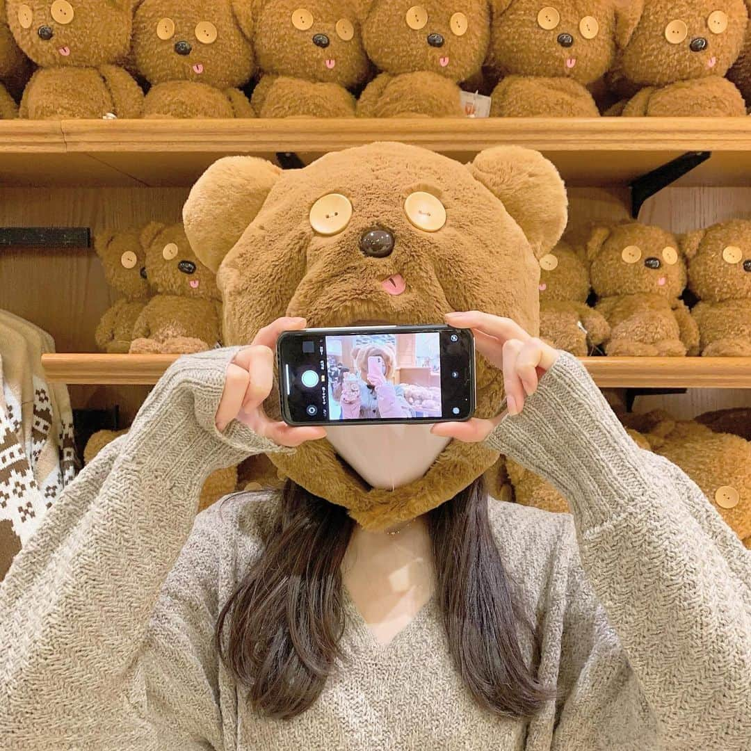 KANAKAさんのインスタグラム写真 - (KANAKAInstagram)「ユニバラスト投稿🐻❤︎  @as.meee.official さんのマスクおそろい😌💗  まゆと久しぶりのユニバ楽しかった〜🤤  今度はハリドリ乗ろうね🎢💗笑  #usj #tim #grl #asmeee #ユニバ #ティム #ティムコーデ #アズミー #韓国ファッション #グレイル #ワンピース #マスク #女朋友支架」1月25日 11時58分 - canika_1111