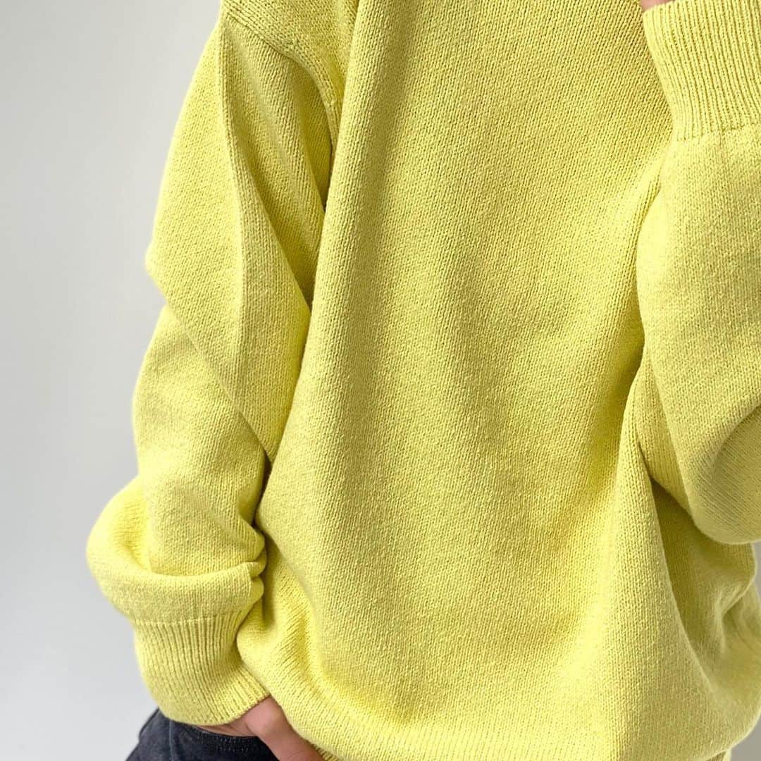L'Appartementさんのインスタグラム写真 - (L'AppartementInstagram)「good morning😄  #lappartement #2021 #spring #collection #preview  #yellow #gentlemanknit」1月25日 12時03分 - lappartement_jp