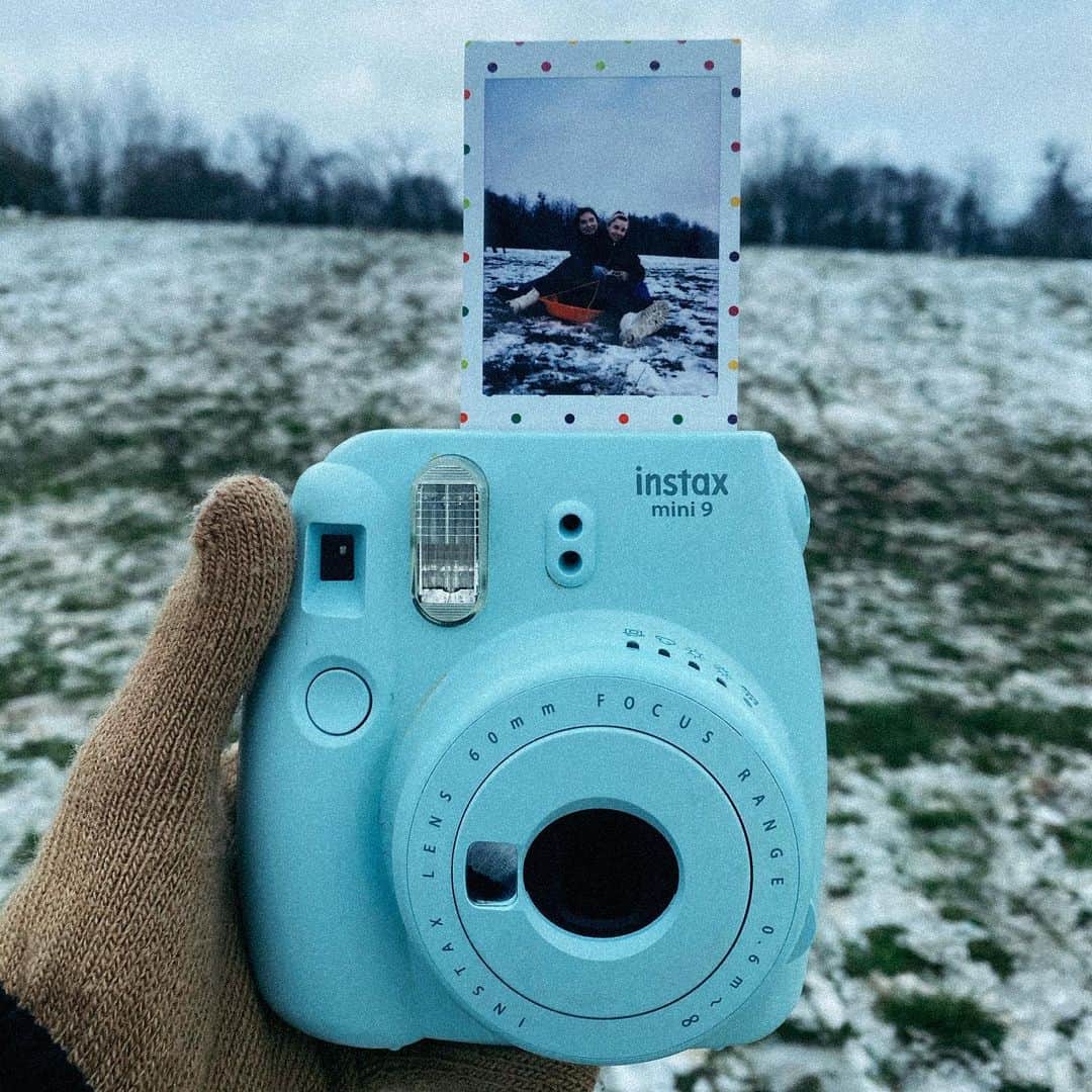 ケリー・イングラムのインスタグラム：「snow day 🌨」