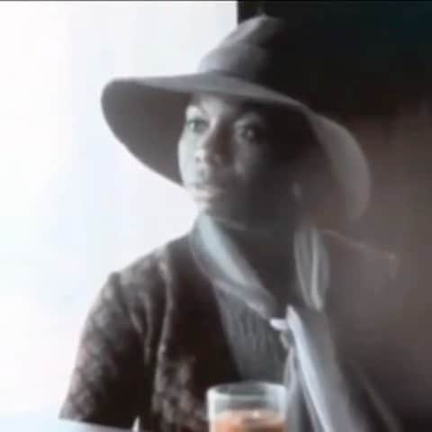 コモンのインスタグラム：「“An artist’s duty, as far as I’m concerned, is to reflect the times.” Nina Simone speaking truth to power.」