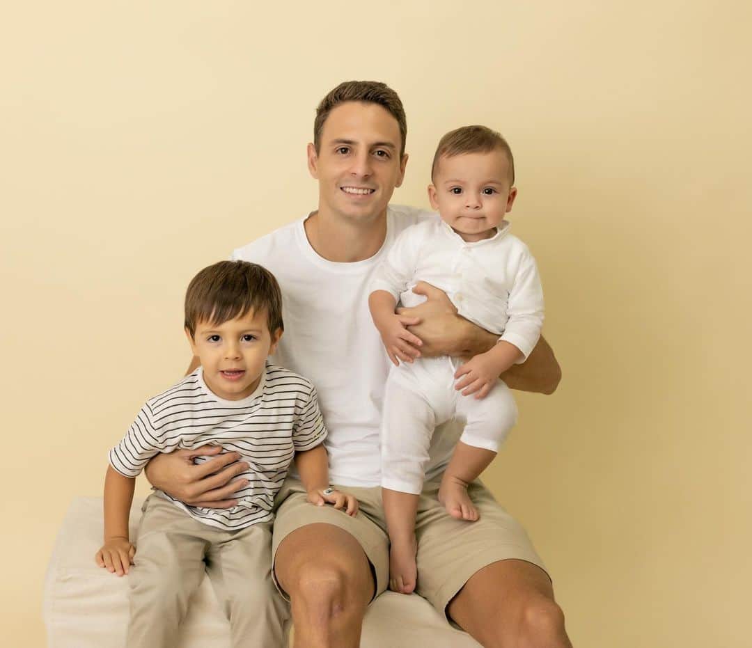 のインスタグラム：「👨‍👦‍👦=❤️ @thiagoylucca」
