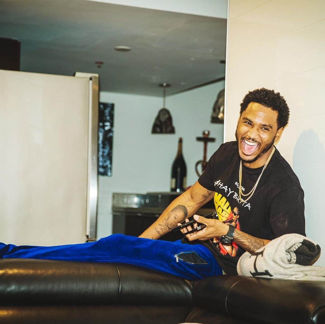トレイ・ソングスのインスタグラム：「She say I ain’t dat nigga 🤣🤣🤣🤣😂😅🤣🤣🤣😂😆😁😄😃😀😅🤣🤣🤣🤣🤣🤣😅😂🤣  #besafetho」